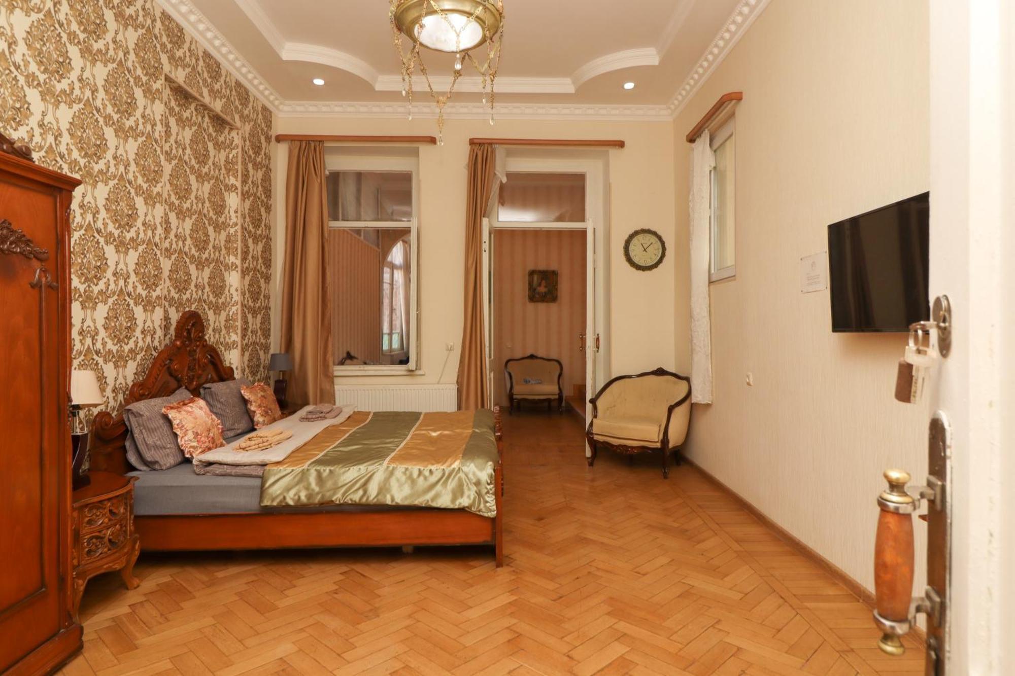 Leon Rooms Tbilisi Exterior photo